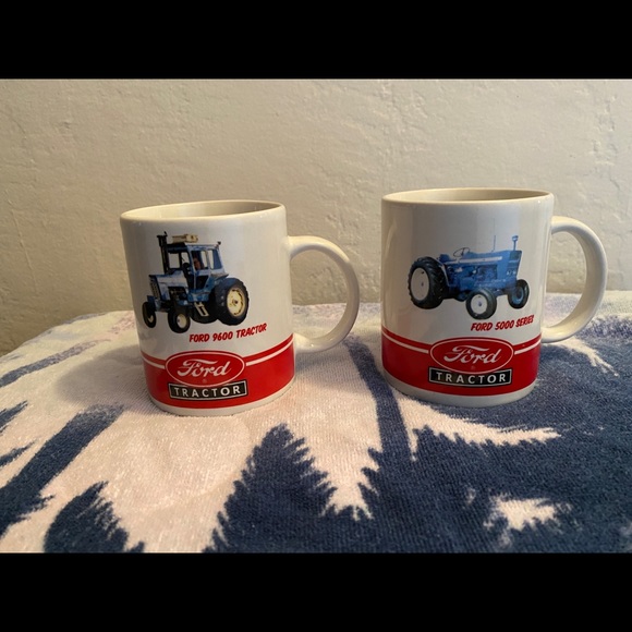 2 Collector FORD TRACTOR Licensed collectible ceramic mugs used - Picture 4 of 5